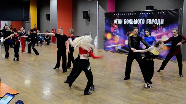 ХАСТЛ, Discofox, Огни большого города 2022, JnJ Rising Star 01, 1/4 финала, заход 1 смотреть онлайн