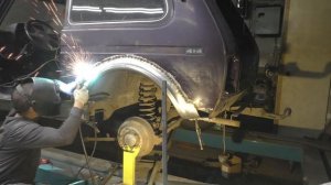 Сварка задней арки Нива полный кузовной ремонт ч.9