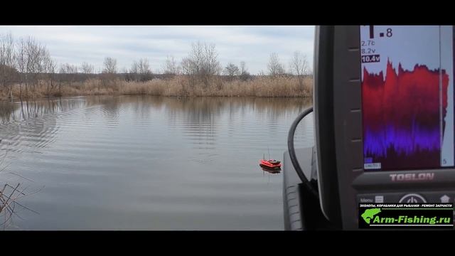Кораблик с удобмным автопилотом и эхолотом Toslon на Курск смотреть онлайн
