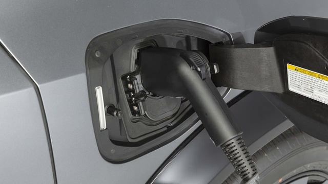 2023 Nissan ARIYA - Trickle Charge смотреть онлайн