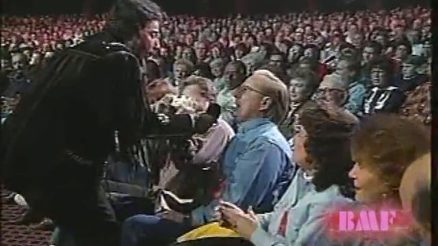 Tony Orlando Tie A Yellow Ribbon Live in Branson MO смотреть онлайн