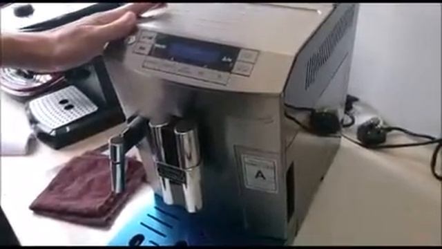 Delonghi ECAM28465M Descale 除垢 смотреть онлайн