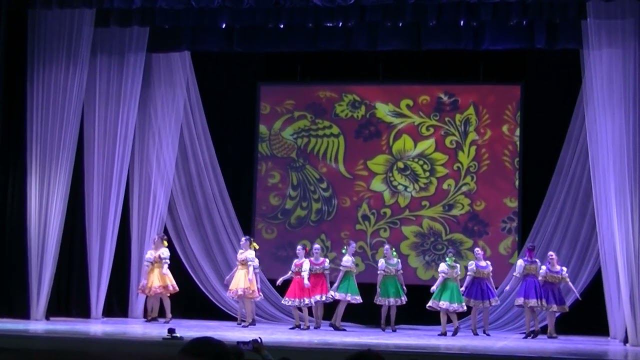 Танец Русская задорная. 6 класс. Школа танца Елены Морозовой. 03.03.2024 смотреть онлайн