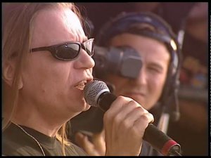 НАШЕСТВИЕ 2002: Ария