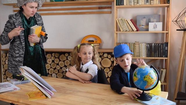 10 способов как пронести поп ит в школу ! Pop it смотреть онлайн