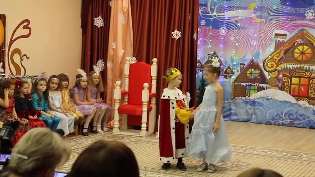 Царь и его дочь Несмеяна - утренник в детском саду смотреть онлайн