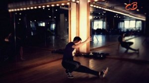 БРЕЙК ДАНС ОБУЧЕНИЕ / 3 ПРОСТЫХ ДВИЖЕНИЯ ДЛЯ НАЧИНАЮЩИХ