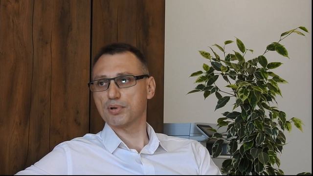 Интервью с вице-президентом палаты адвокатов. В гостях Хмыров Ростислав Владимирович смотреть онлайн