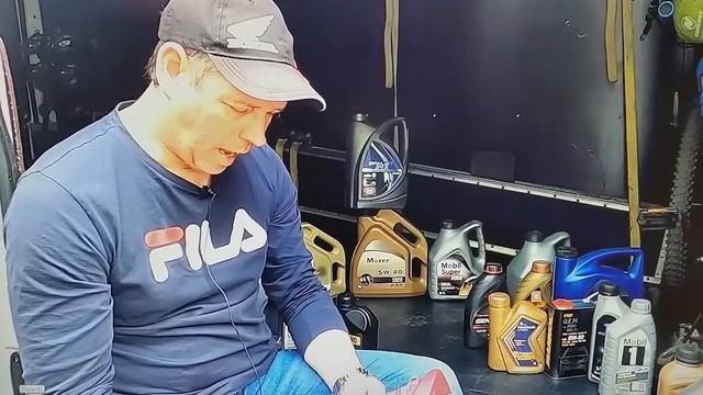 Не реальный ценник на - моторное масло Mannol Racing Ester 10W60. Sintec 5W-40 для вашего автомобил смотреть онлайн