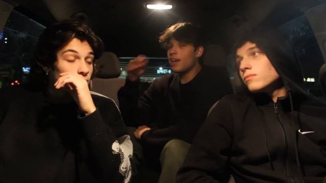 SPOOKY McDonalds STORYTIME + Chris opens up смотреть онлайн