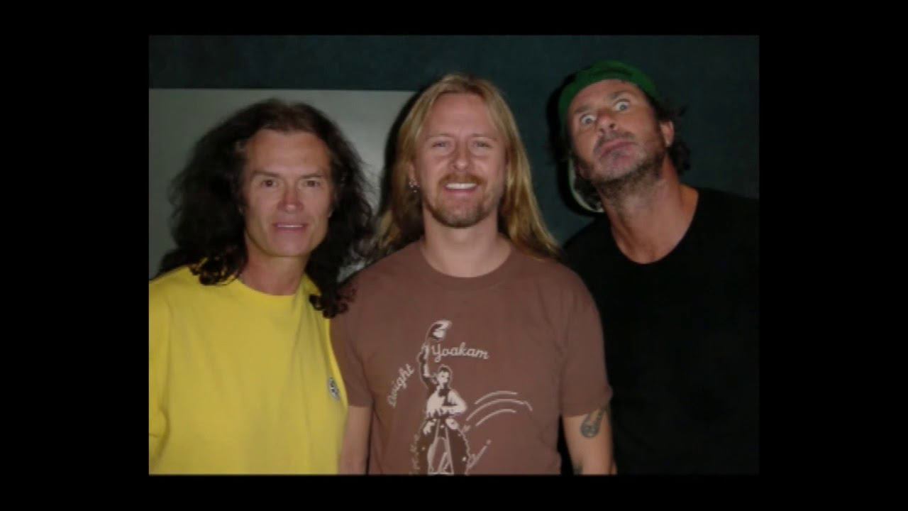 Glenn Hughes - "Burn" (History) смотреть онлайн