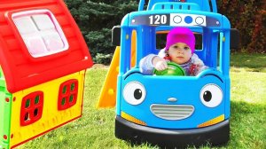 Nursery Rhymes song for Children - 10 Minutes Best kids songs with Diana