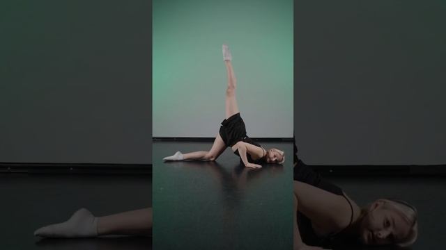 Элементы акробатики | ТАИСИЯ ЧАЩИНА #dance #танцы #choreo #урокитанцев смотреть онлайн