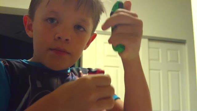 toy-con SAXOPHONE смотреть онлайн