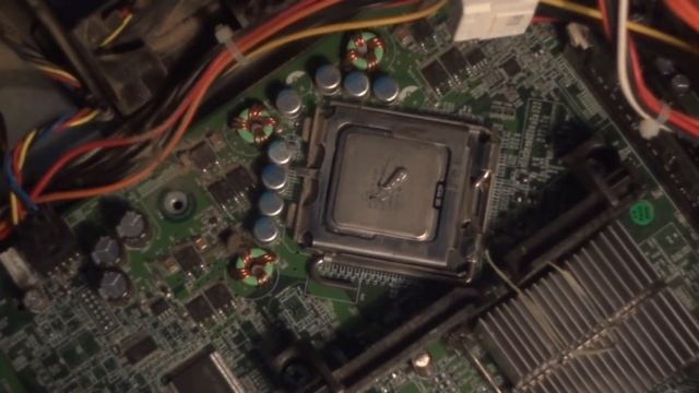 How to Change a Desktop PC Processor смотреть онлайн