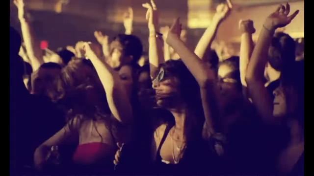 Очень красивая песня - Взгляд влюбленный тебя мой искал смотреть онлайн