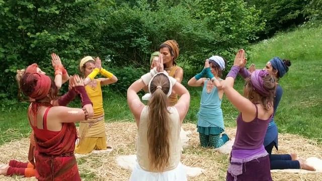 Chakra Shakti Dance смотреть онлайн