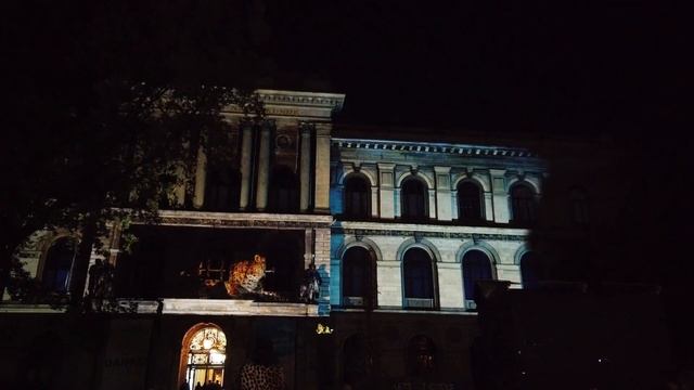 191012 Berlin Festival of Lights 2019 - Naturkundemuseum смотреть онлайн