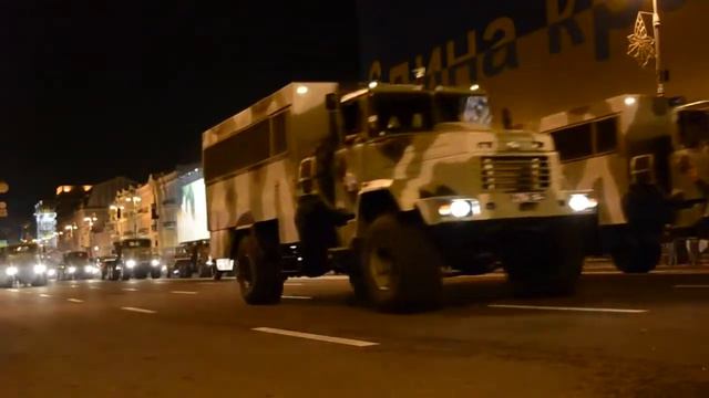 На Крещатике проходит репетиция парада ко Дню Независимости. 21.08.2014 смотреть онлайн