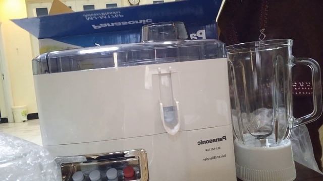 Unboxing the new Panasonic MJ-M176P juicer/blender | 3 in 1 | Review by Cooks nd hacks смотреть онлайн