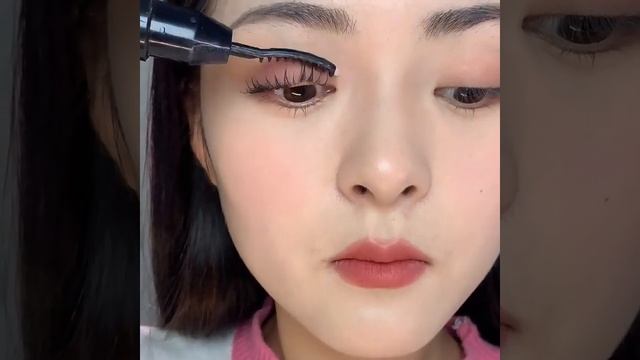 SEREIN Electric Heated Eyelash Curler USB Rechargeable смотреть онлайн