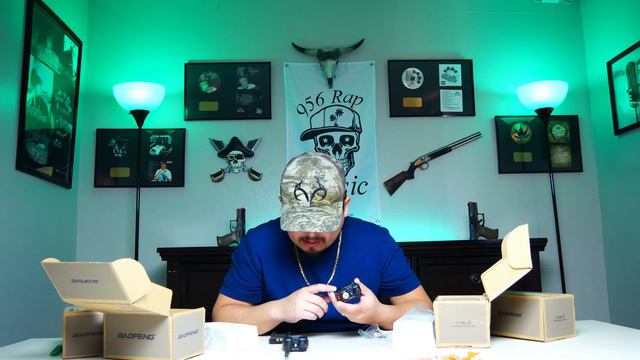 Baofeng UV 5R 8W смотреть онлайн