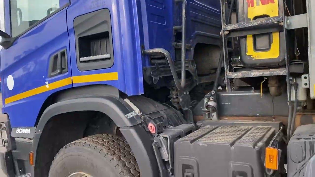 SCANIA P8X400