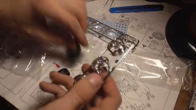 Обзор (Unboxing) Trafficstar RTS и SSR Professor VF1 (Стендовый моделизм) смотреть онлайн