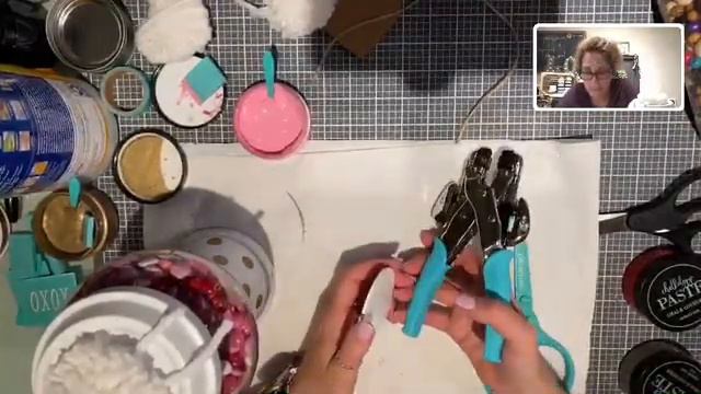 Valentine Candy Jar and Pom Pom tutorial смотреть онлайн