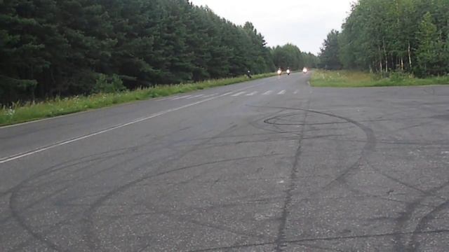 Kętrzyn Wheelie Yamaha R1 Suzuki Gsx-r 1000 k3 Honda 600rr смотреть онлайн