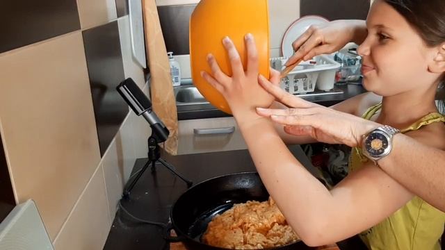 Пироги с капустой и перцем