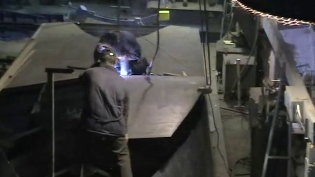 Сборка корпуса плавдачи.wmv смотреть онлайн