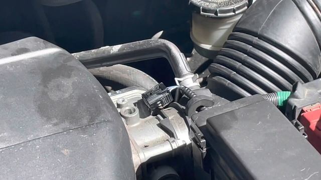 Clean Manifold Absolute Pressure sensor (MAP) on RL5 4th generation Honda Odyssey (2011 - 2017) смотреть онлайн