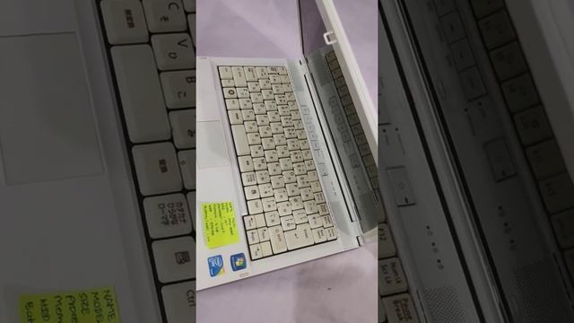 Fujitsu FMV BIBLLO MG E70 смотреть онлайн