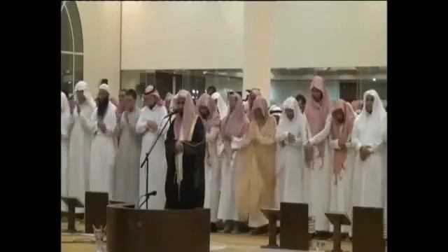 Положение рук в молитве.шейх Фаузан смотреть онлайн