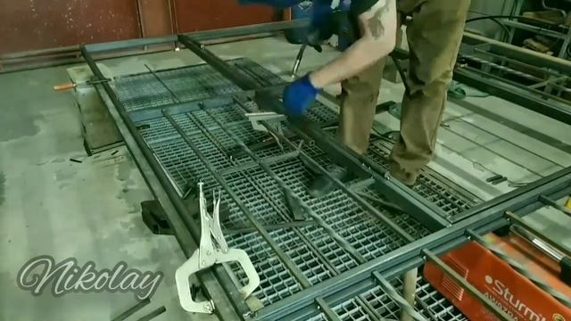 Тамбурная решётка. смотреть онлайн