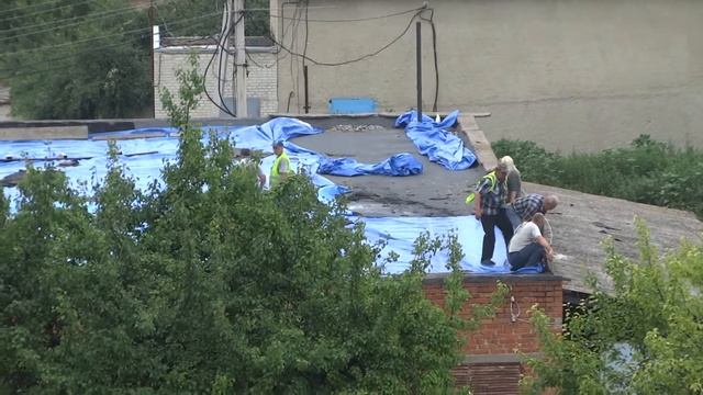 Бежит крыша? Не беда. смотреть онлайн