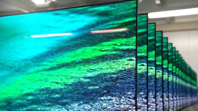 Максим Шарафутдинов на заводе LG смотреть онлайн