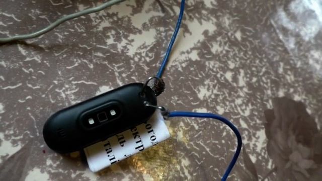 Зарядка фитнес браслета подручными средствами смотреть онлайн