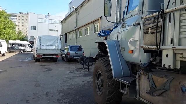 Отогнал Газель в сервис. Устранить течь масла смотреть онлайн