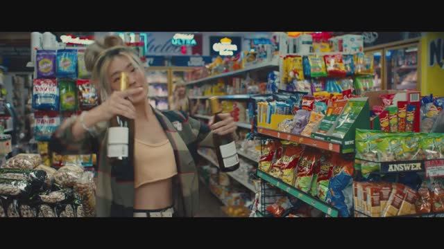 Девичник Убойная ночь (2023) Трейлер на русском смотреть онлайн