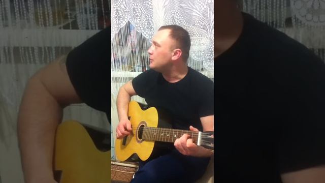 Парень поет классную песню смотреть онлайн