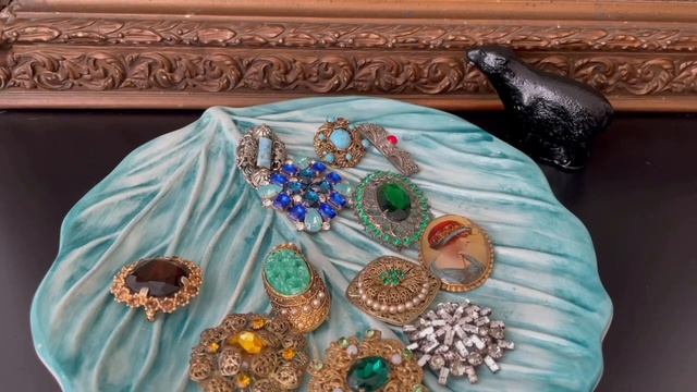 23 мая 2023 г. Украшения Бижутерия Броши Чехословакия Германия Винтаж Антиквариат смотреть онлайн