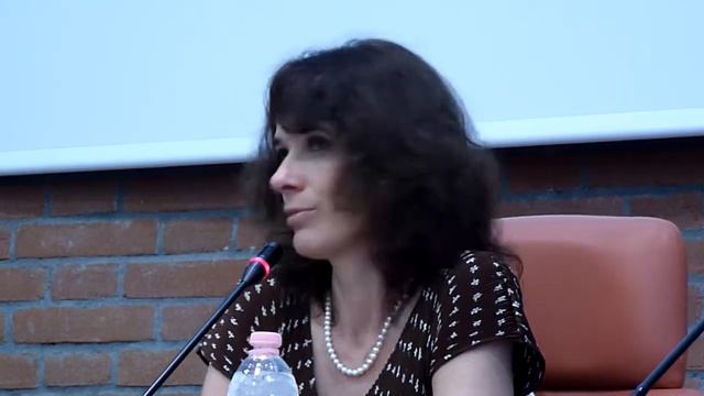 Francesca Melandri presenta il suo romanzo "EVA DORME" a Taglio di Po(2a parte) смотреть онлайн