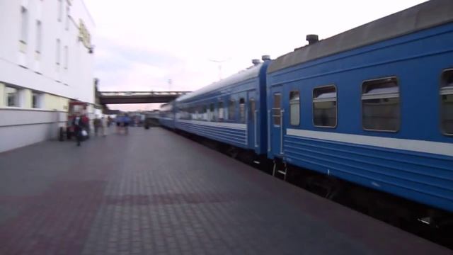 ТЭП60-0448 отправляется с поездом Полоцк - Москва смотреть онлайн