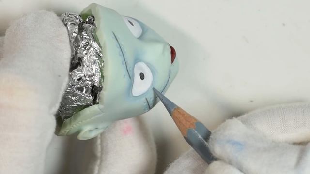 How to: Sally "Nightmare before Christmas" inspired Doll - Halloween Monster High Repaint Tutorial смотреть онлайн