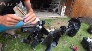Лодочный мотор тянет в сторону. Разбор поворотного механизма Gladiator G9.8FHS.