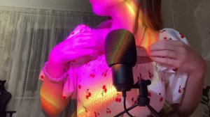 асмр скретчинг по одежде