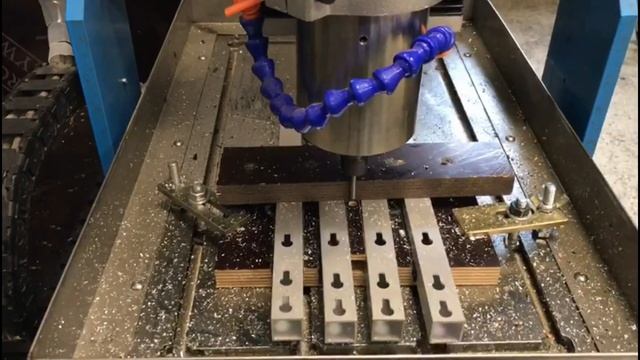 Фрезерование алюминиевого профиля смотреть онлайн