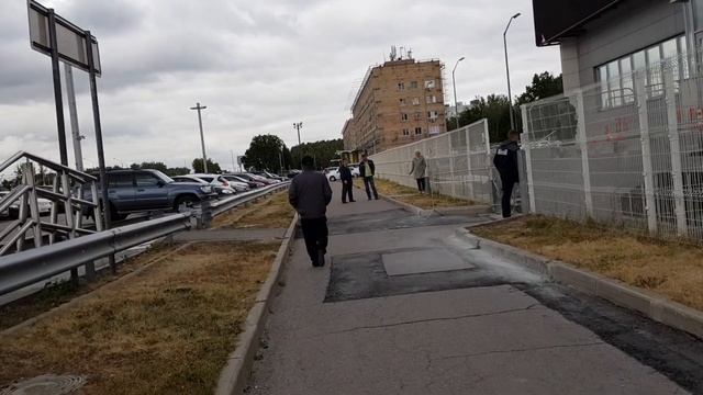 Столовая Домодедово обзор снаружи и изнутри осень 2022. Осень сентябрь. смотреть онлайн